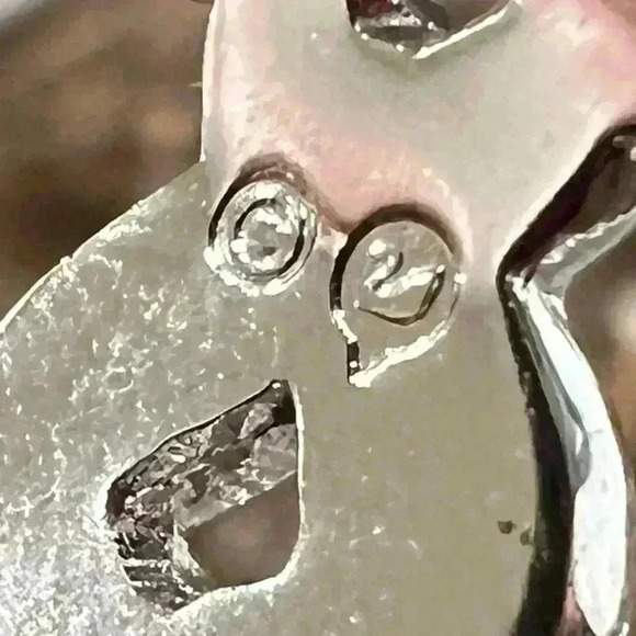 Swarovski Nightingale Pattern Bangle
Bracelet Silver Circum 8.5” - Picture 7 of 8